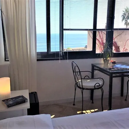 ベッド・アンド・ブレックファスト Casa Mafalda